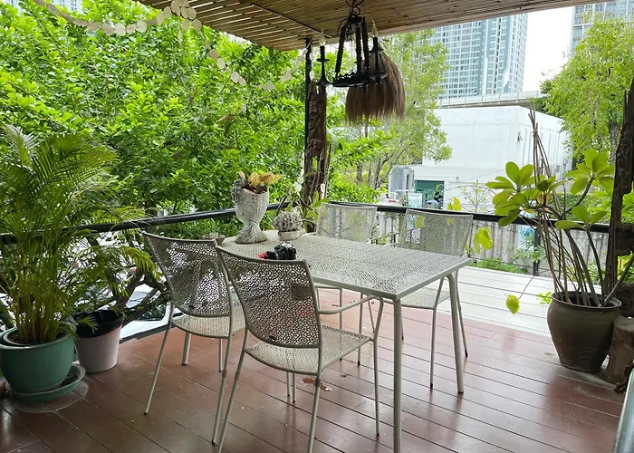 The Quarter Wutthakat Bangkok