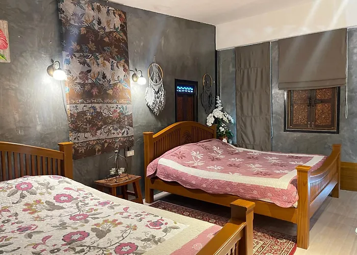 Accommodatie bij particulieren The Quarter Wutthakat *